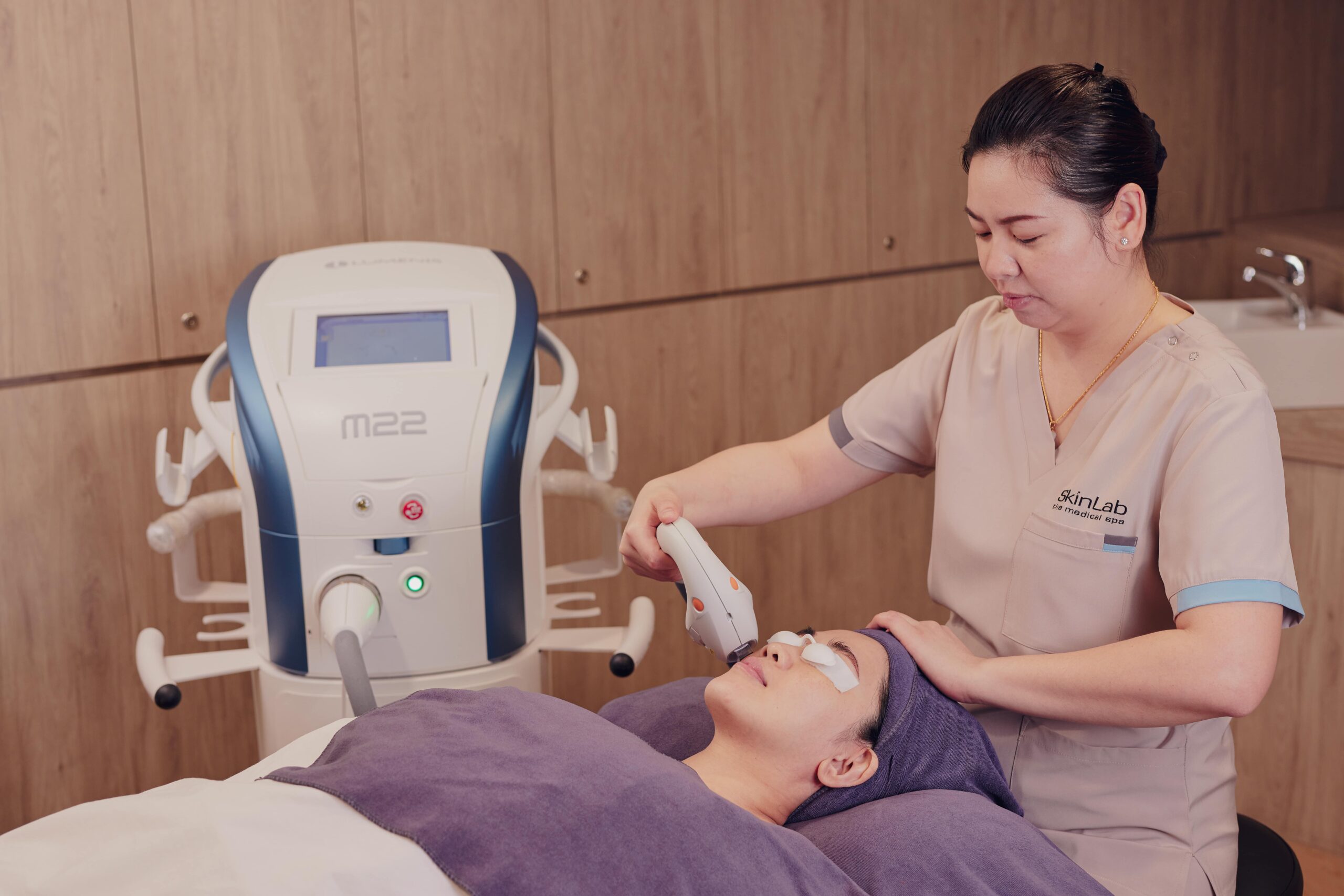 Lumenis M22TM laser face treatment