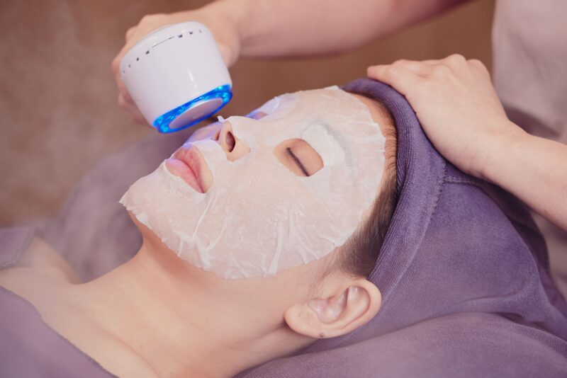Intense Hydrating Facial