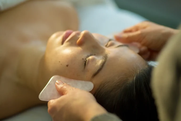 Read more about the article Stressed and Having Skin Troubles? Here’s How Gua Sha Can Help