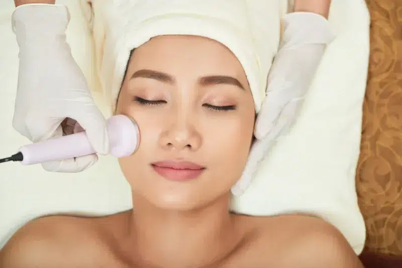 How Skin Rejuvenating Treatments Help with Dull Skin & Fine Lines
