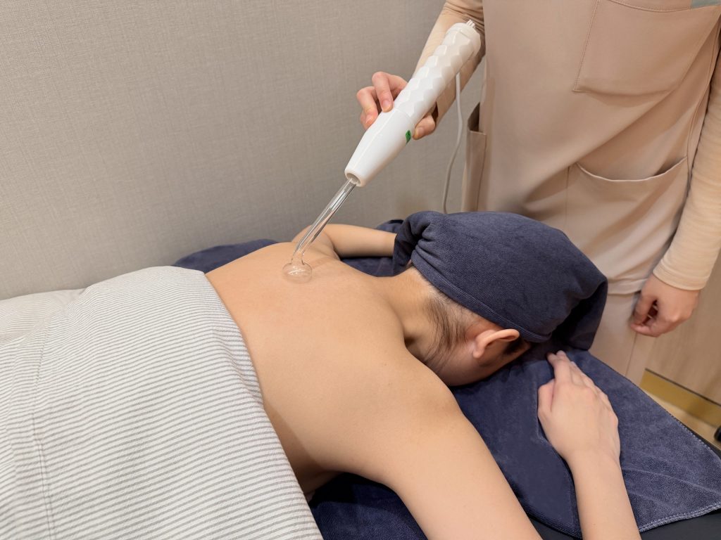 Medical Peel + High frequency back